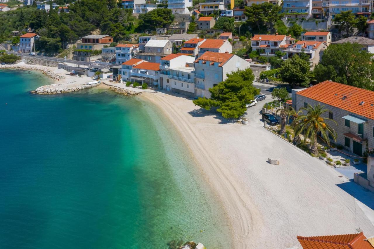 Direct Beach Apartments Jesenice  Buitenkant foto